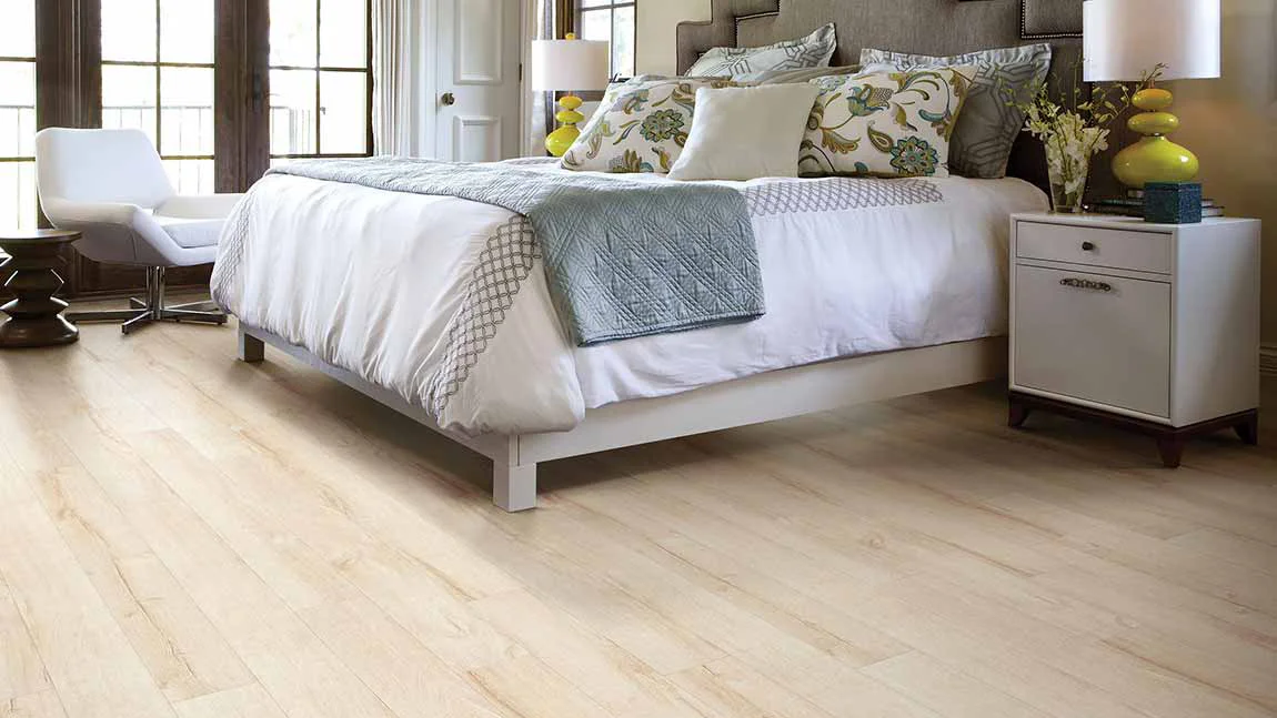 laminate flooring in bedroom